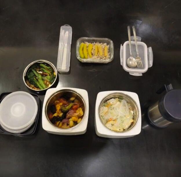 刘德华晚餐曝光全是素菜 自曝已坚持7年不吃肉