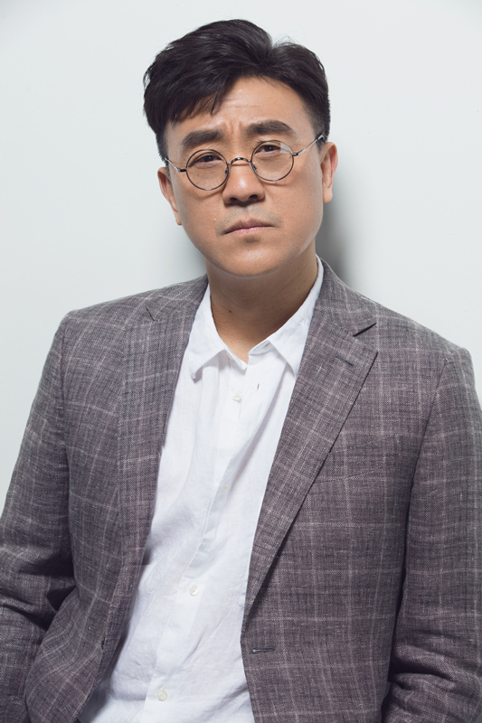 何冰《情满四合院》将收 观众全家追剧停不下来