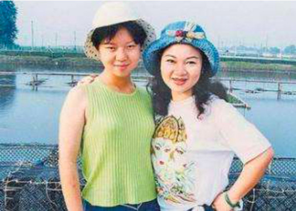 白冰冰回忆女儿遇害21年点滴:费玉清连续一月来我家陪我
