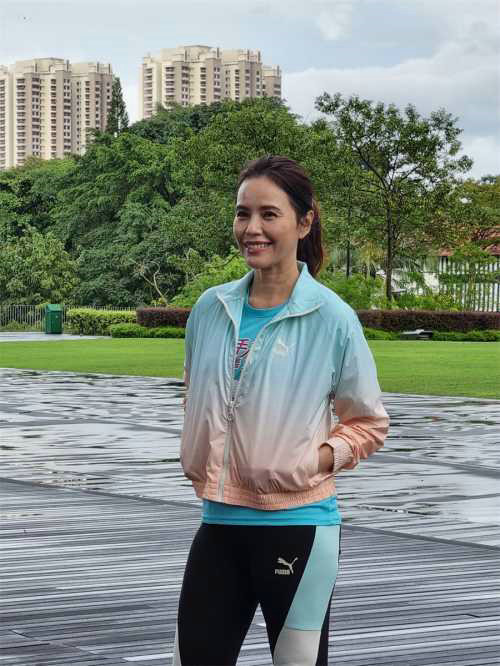 新加坡医疗剧《你也可以是天使4》热拍 郑惠玉洪凌关注老龄人群