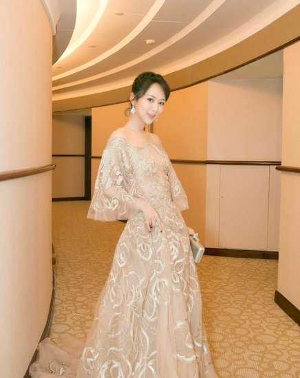 《香蜜沉沉烬如霜》主演的穿搭 杨紫优雅大方